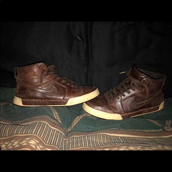 nike air royal mid vt